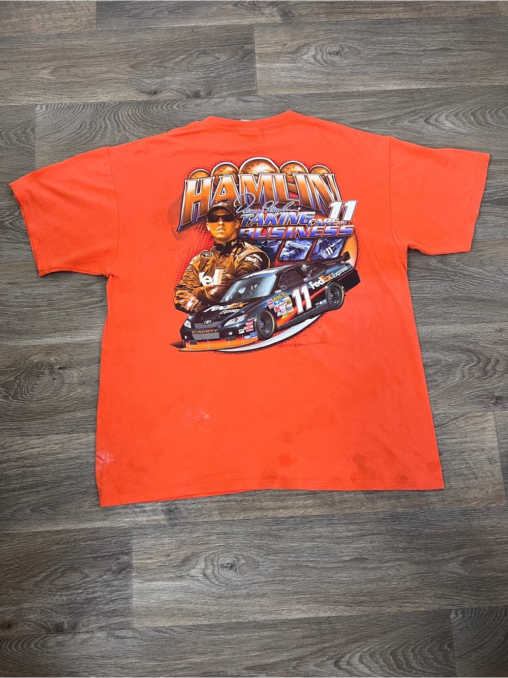 Chase Authentics orange NASCAR Hamlin Racing Team T-Shirt Size XL/A569